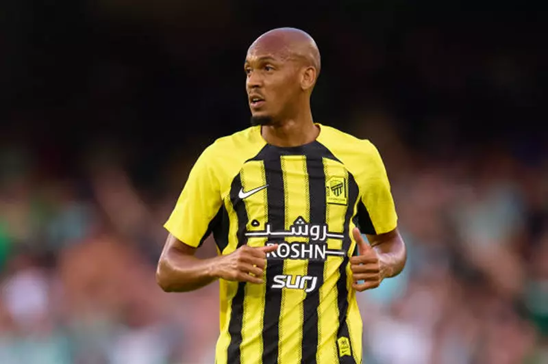 فابينيو يفتتح أهدافه القارية مع الاتحاد